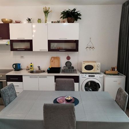 Apartment Suzana 2Br Split With Balcony Exterior foto